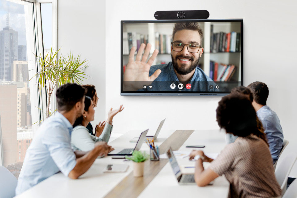 Camera Hội Nghị All-In-One Là Gì? Tất Tần Tật Về Camera Hội Nghị All-In-One