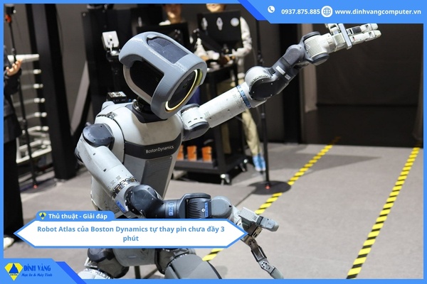 Robot Atlas của Boston Dynamics tự thay pin chưa đầy 3 phút | Bước tiến mới cho robot hình người